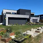 Bausje House
