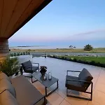 Bausje House