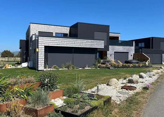 Bausje House